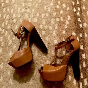 Platform Steve Madden Heels